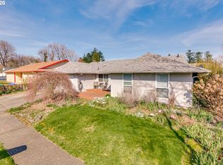 1946 NE Vista Ave, Gresham, OR 97030