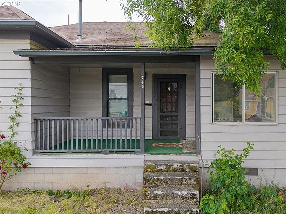 4th image of 740 S 6th St