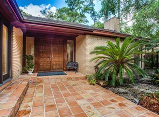 25 Windermere Ln, Houston, TX 77063