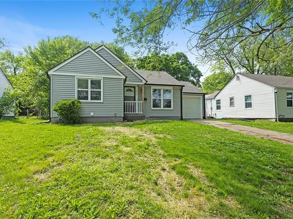 6326 Bellefontaine Ave, Kansas City, MO 64132