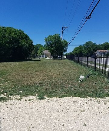 4th image of 202 Elson Ave