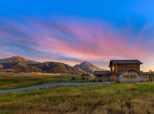 1375 E River Rd, Pray, MT 59065