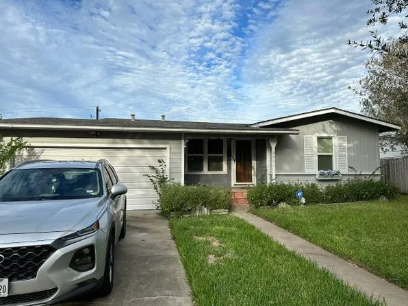 4814 Jarvis St, Corpus Christi, TX 78412