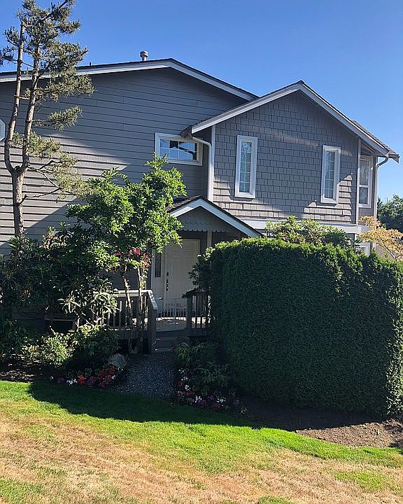 Front of unit facing Ohde Dr