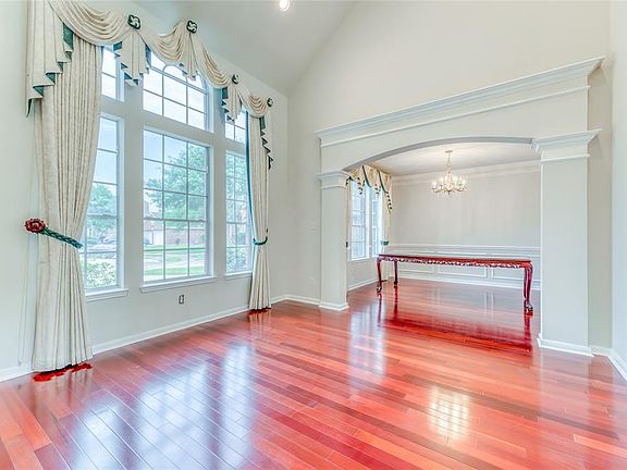 4th image of 1907 Blooming Park Ln