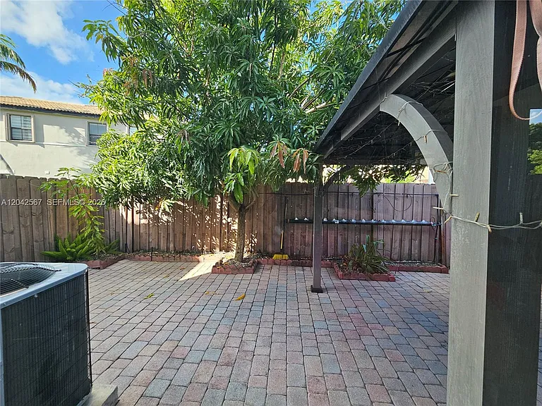 23991 SW 114th Ct #1 — Photo 11