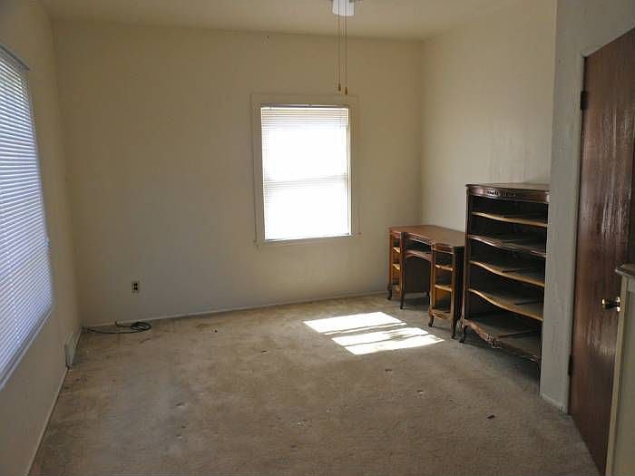 Lower unit