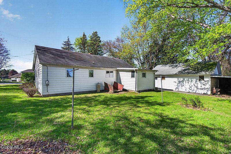 3rd image of 351 Farm To Market Road