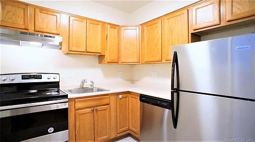 16 Glenwood Ave #10 Photo 1