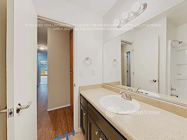 1898 Clark Ave — Photo 13