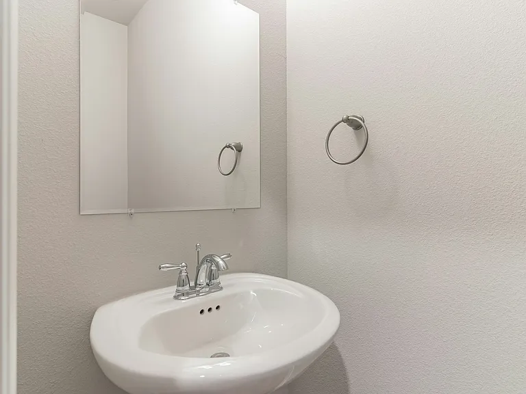 125 Peruna Dr — Photo 26