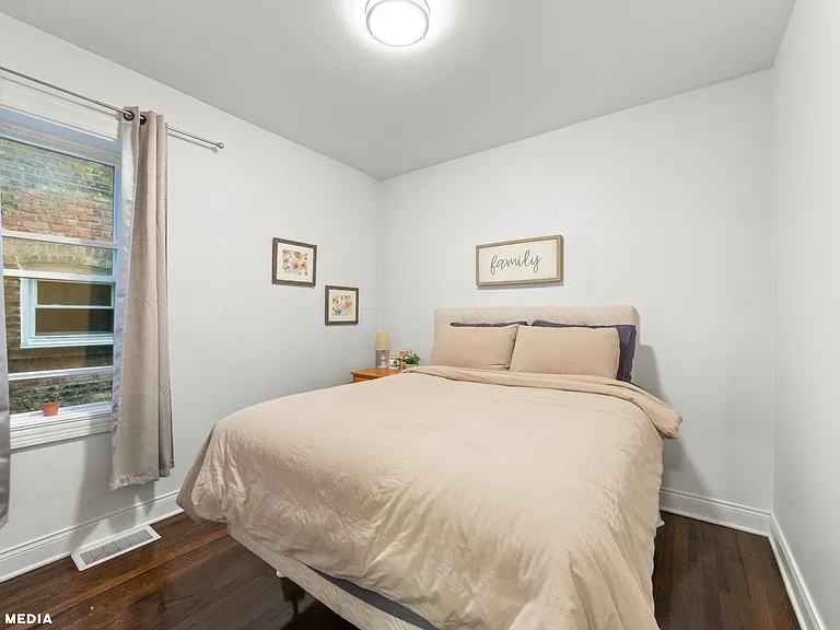 1621 N McVicker Ave #1 — Photo 15