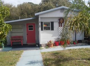 70 Lake Gardens Dr, Lake Placid, FL 33852