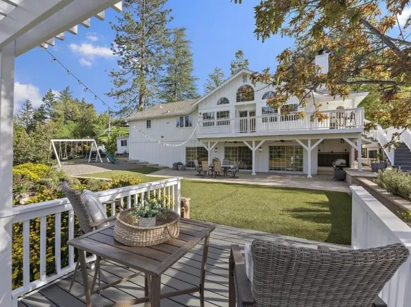 24865 Skyland Rd, Los Gatos, CA 95033