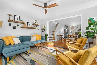 659 East 43rd Street