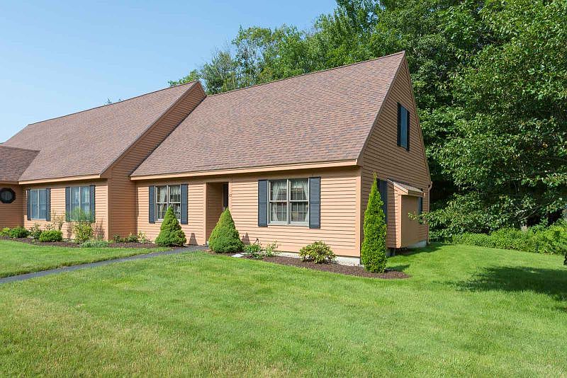 1st image of 10 Cheshire Meadows Ln