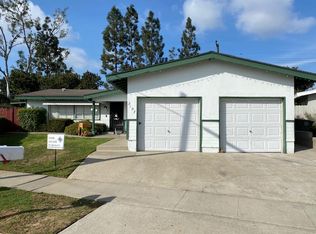 2197 American Ave #B, Costa Mesa, CA 92627