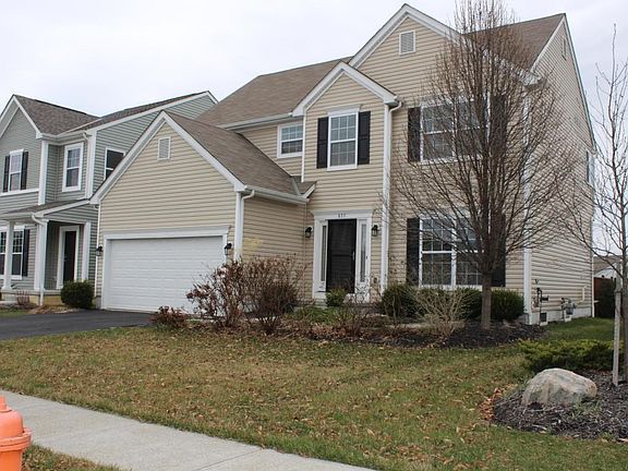 3rd image of 835 Bent Oak Dr