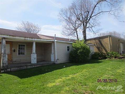 2nd image of 510 W Maxwell St