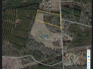 1146 Independent School Rd, Reevesville, SC 29471