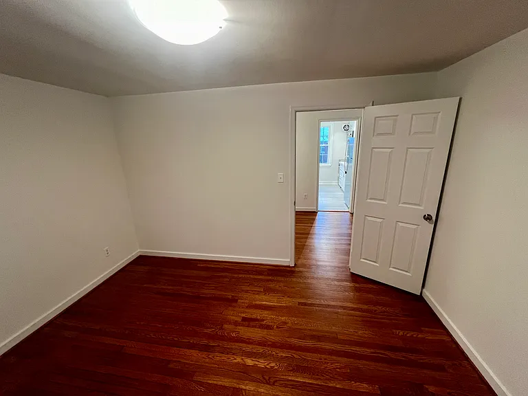 310 Ashby St #B — Photo 18