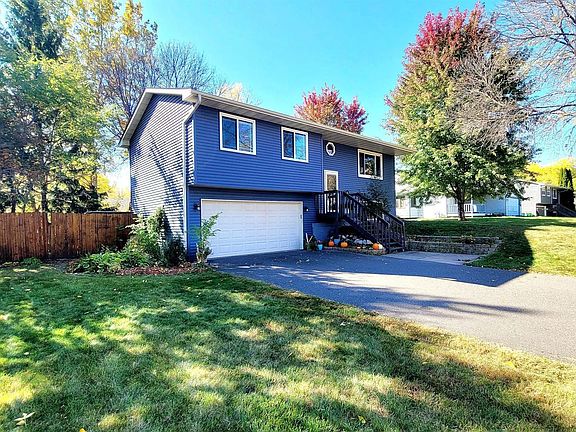 2nd image of 1850 Houle Cir
