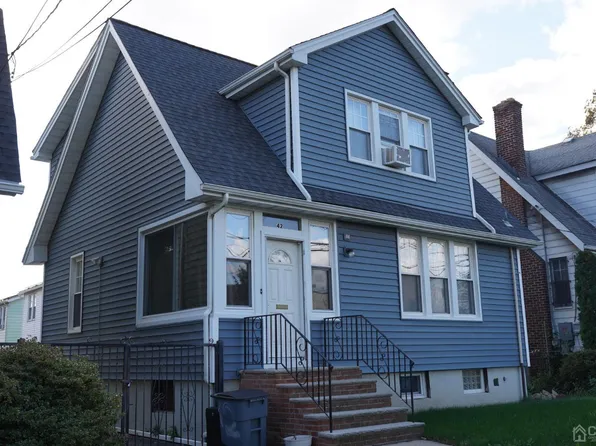 42 Glorieux St, Irvington, NJ 07111