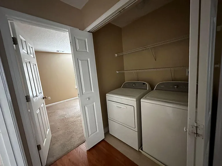 381 Weatherstone Pl — Photo 7
