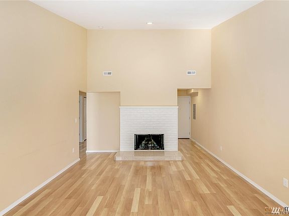 5th image of 14311 124th Ave NE APT B13