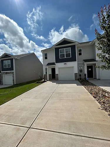 413 Silicon Dr Photo 1