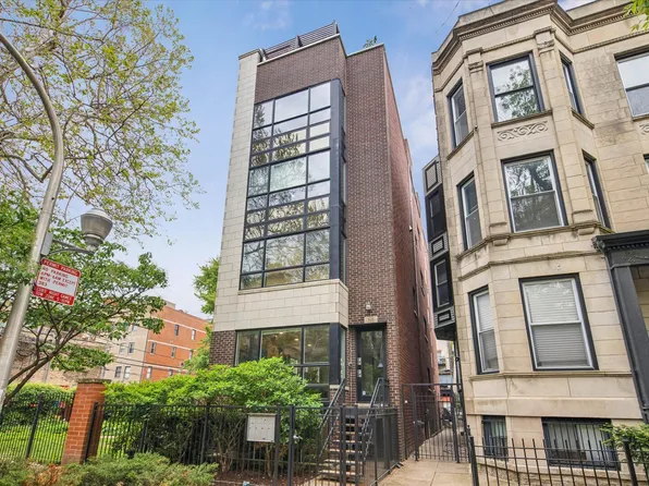 821 W Roscoe St APT 1, Chicago, IL 60657
