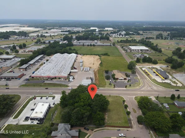 6279 Highway 305 N, Olive Branch, MS 38654