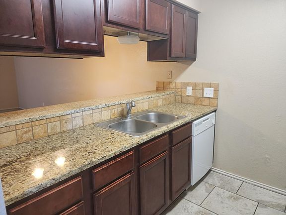 5th image of 14621 S Padre Island Dr APT P