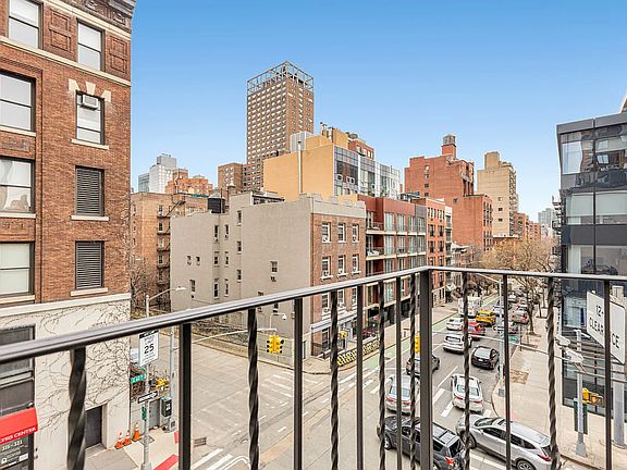 4th image of 318 E 62nd St APT 5f