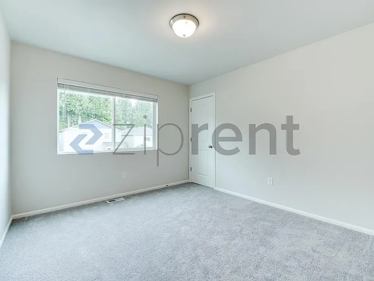 1026 17th Ave — Photo 16