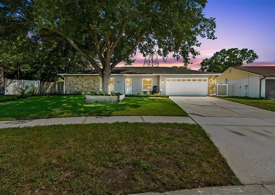 1st image of 16205 SAWGRASS CIRCLE