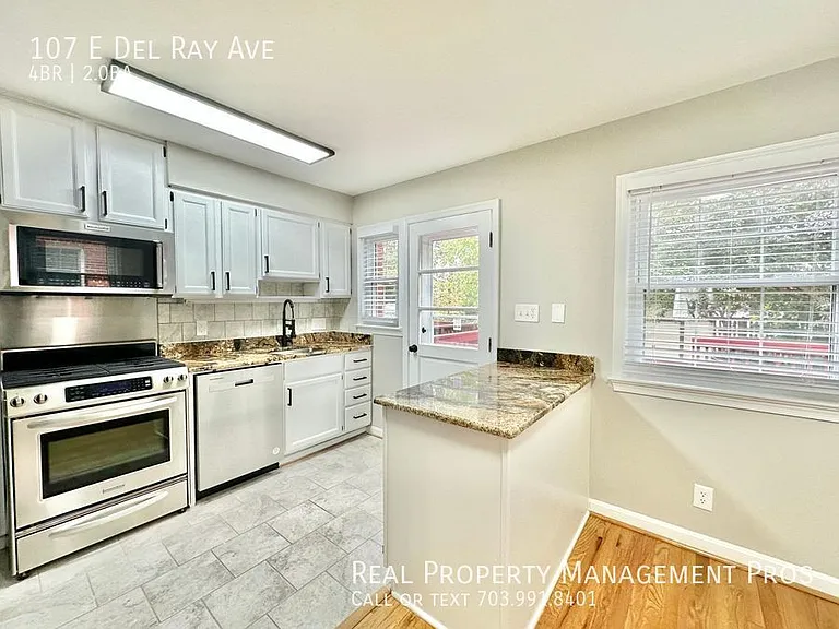 107 E Del Ray Ave — Photo 9
