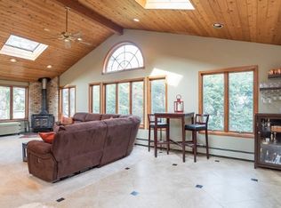 61 Alexander St, Park Ridge, NJ 07656