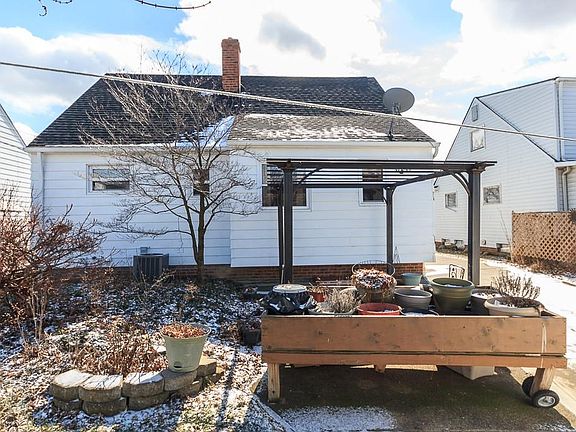 5th image of 29047 Homewood Dr