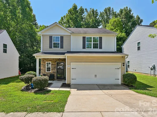 2206 Turtle Point Rd, Charlotte, NC 28262