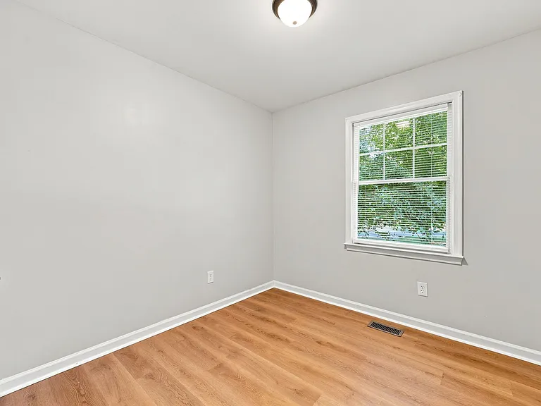 839 Dalewood Dr — Photo 22