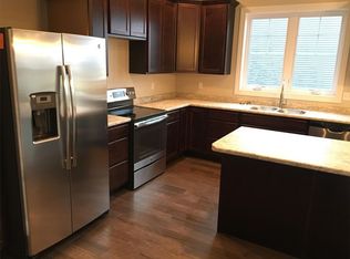 1206 S Roberto Rd #A, Mahomet, IL 61853