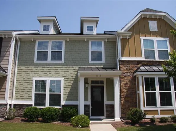 1012 Semora Ln, Morrisville, NC 27560
