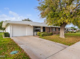 19210 N Signal Butte Cir, Sun City, AZ 85373