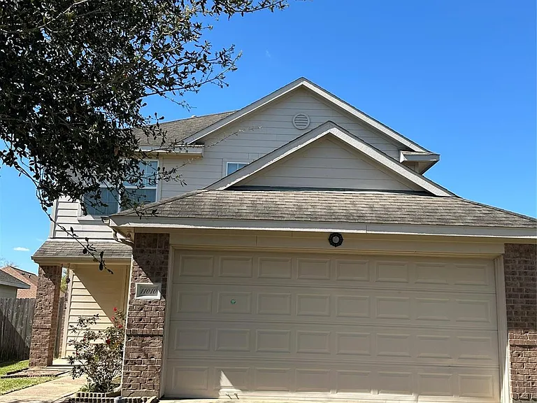 11010 View Pointe Ln — Photo 2