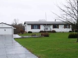 15421 75th St, Bristol, WI 53104