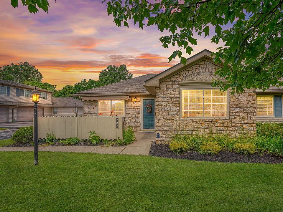 1st image of 202 Pioneer Cir