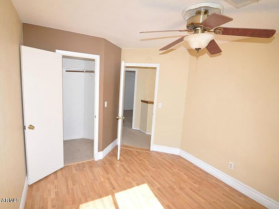5th image of 525 E Topeka Dr