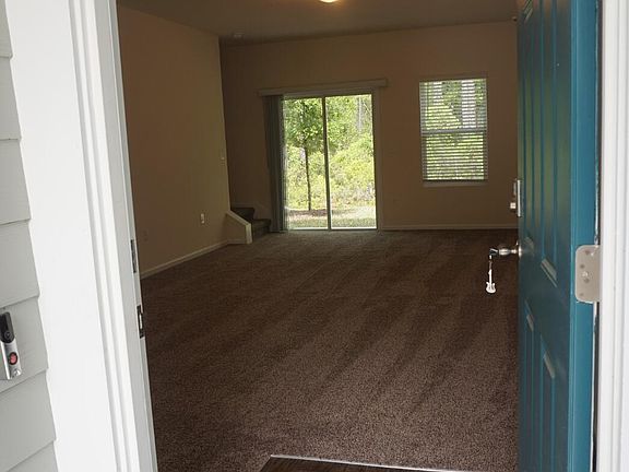 5th image of 164 SCOTCH PEBBLE Drive