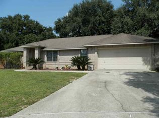 1538 Hunters Creek Dr, Cantonment, FL 32533